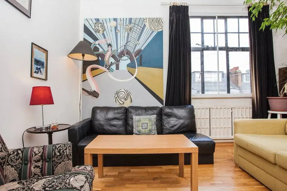 Unique, Quirky 1 Bed in Belsize Park