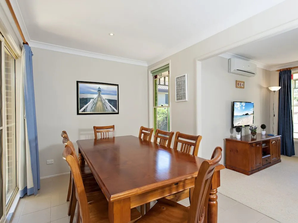 The Bay House, 48 Government Road