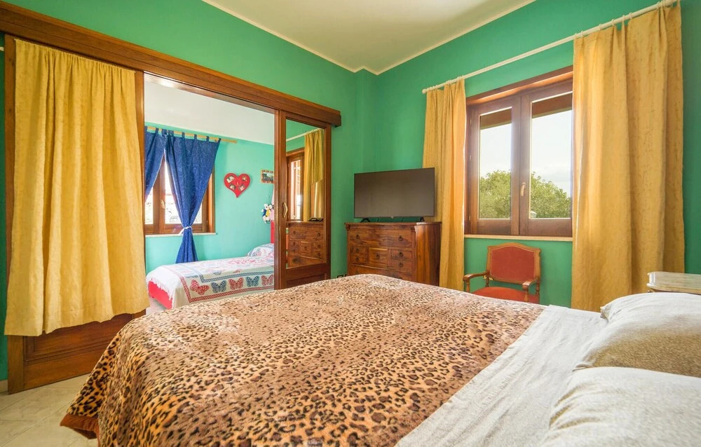 Beautiful Home in Menfi With Wifi and 3 Bedrooms