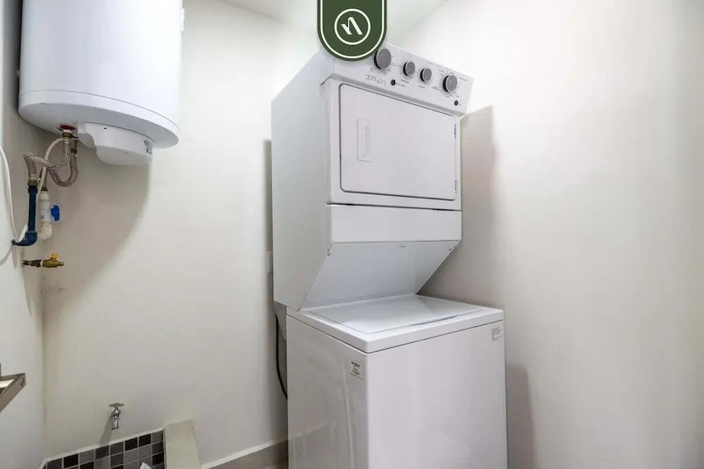 Amazing 2BR Condo in Romantic Zone - Rooftop Pool