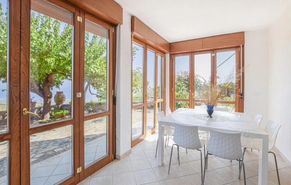 Amazing Apartment in S. Andrea Dello Ionio With 2 Bedrooms and Wifi