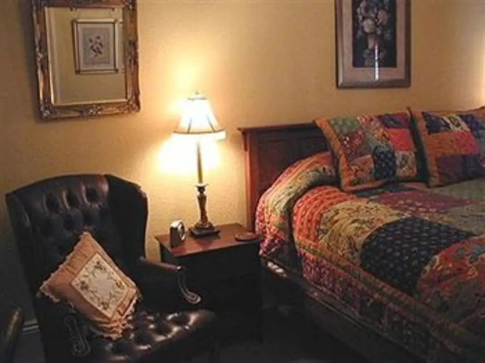 The Continental Inn