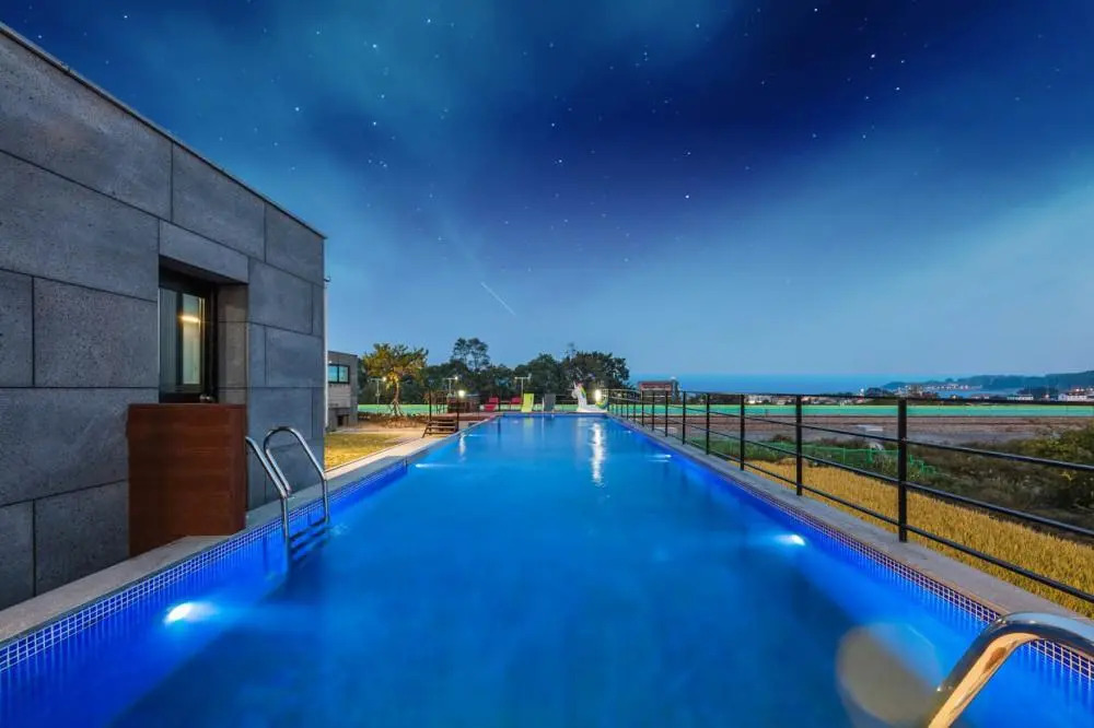 Plan 128 Poolvilla