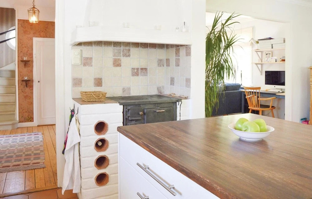 Awesome Home in Saltsjö-boo With 3 Bedrooms and Wifi