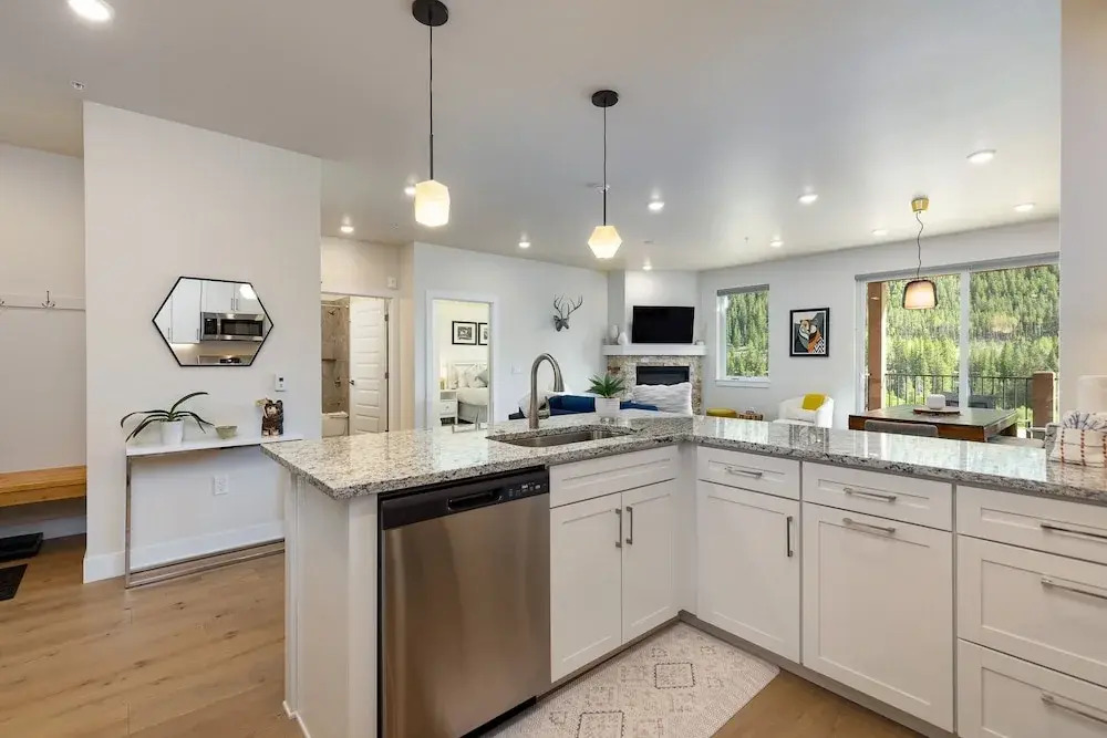 306 Clearwater Lofts 2 Bedroom Condo by Redawning