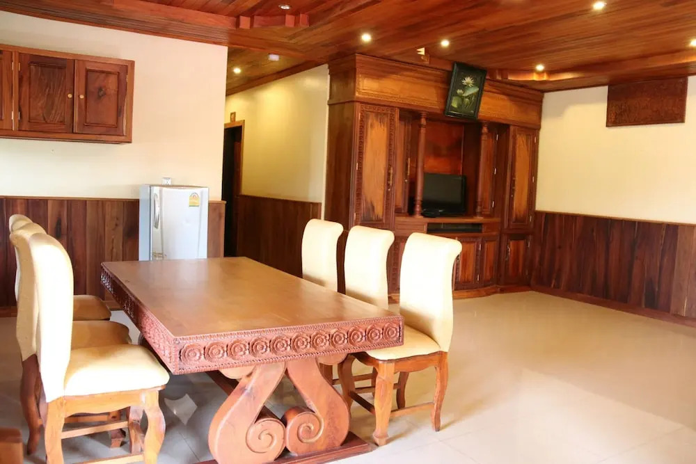 Shining Angkor Apartment Hotel