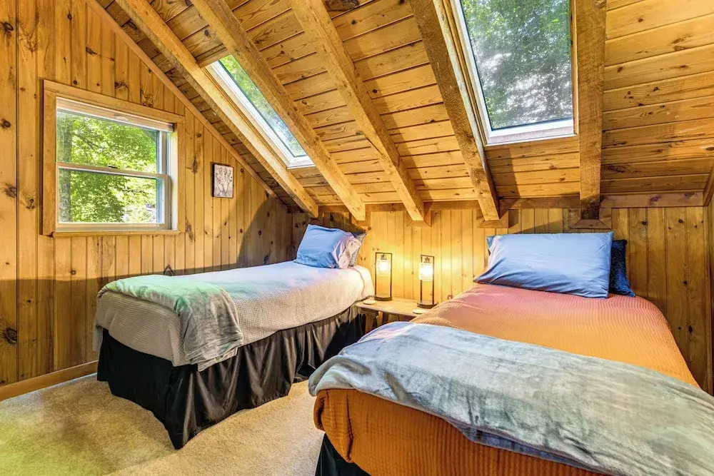 Hot Tub & Fire Pit: Cozy Cabin in Maggie Valley