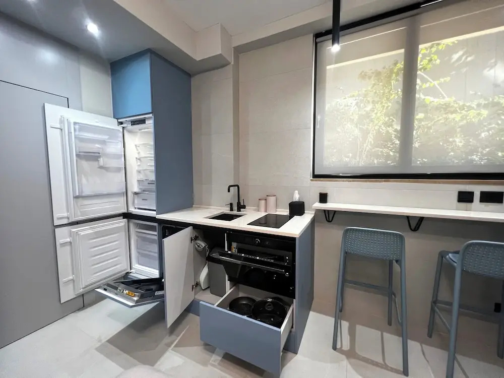Golden Beach Suites