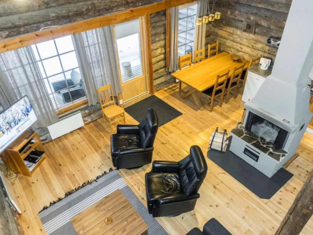 House  Salla