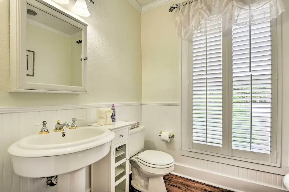Historic Green Cove Springs Home - Walk to Coast!