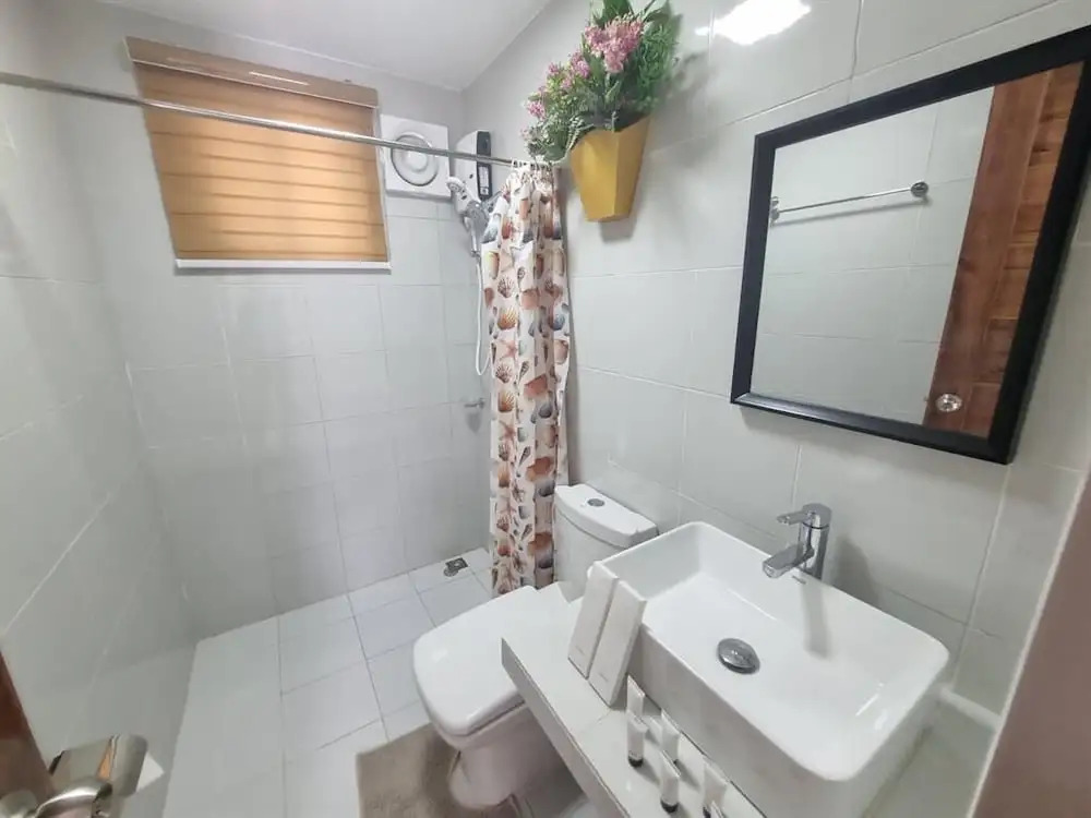 Villa Excellance Beach and Wave Pool Resort