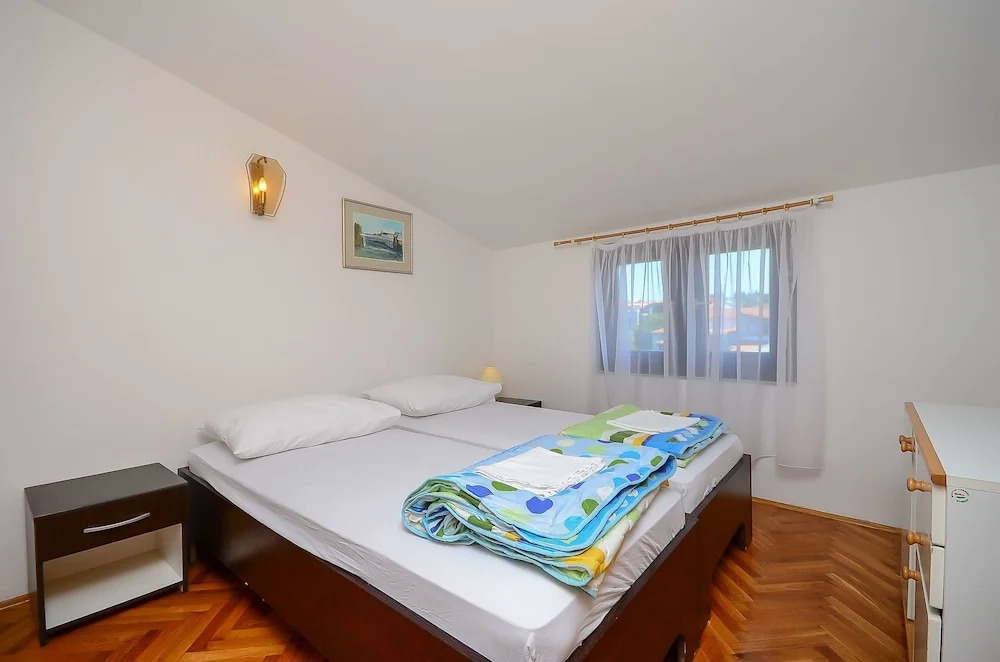 Apartments Dragica