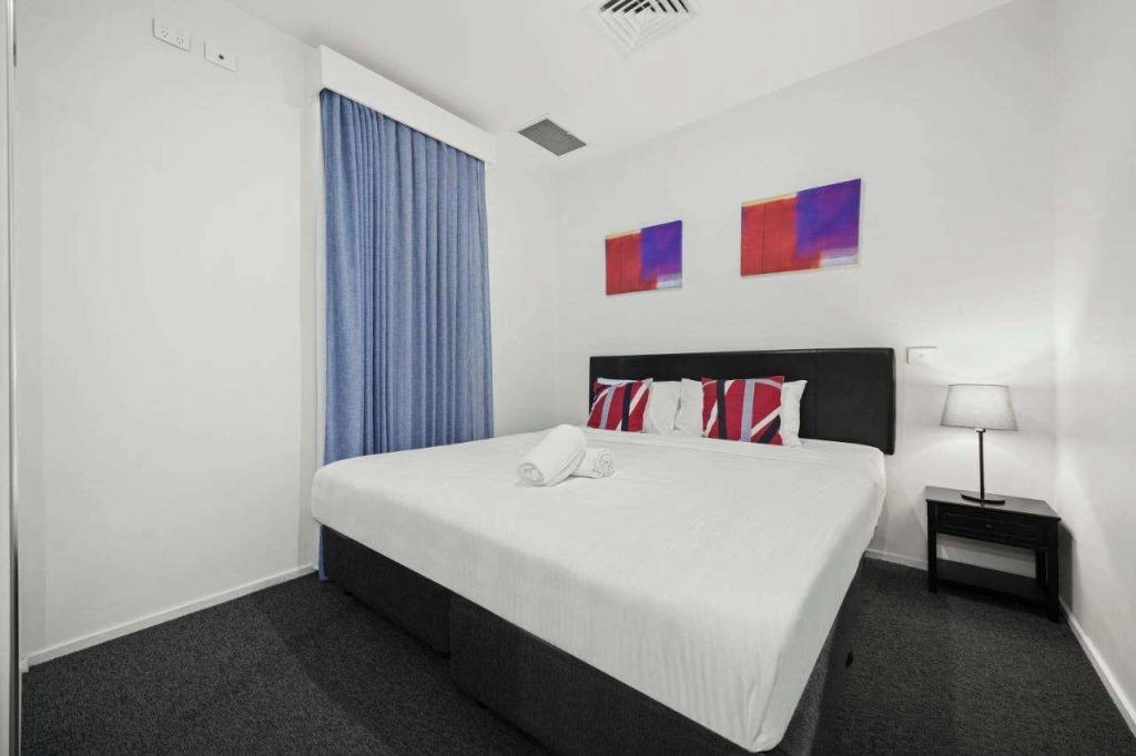 Comfort Apartments Melbourne Central