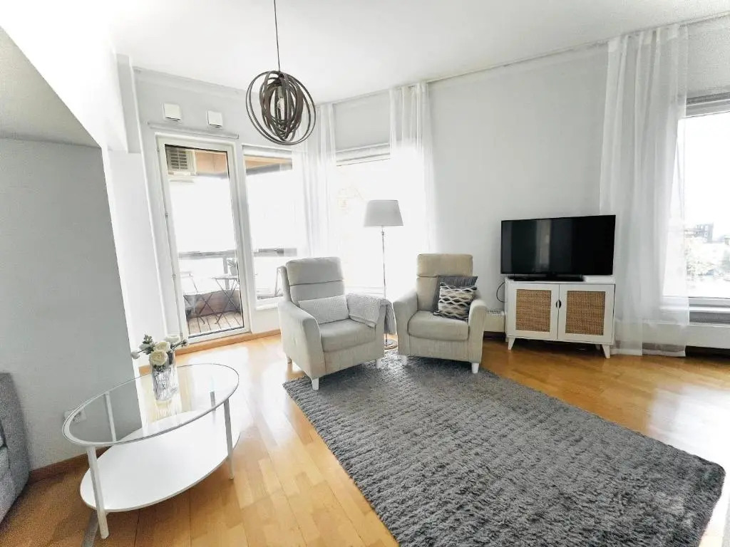 Lootsi apartment with sauna, next to Old Town, City Center, Port