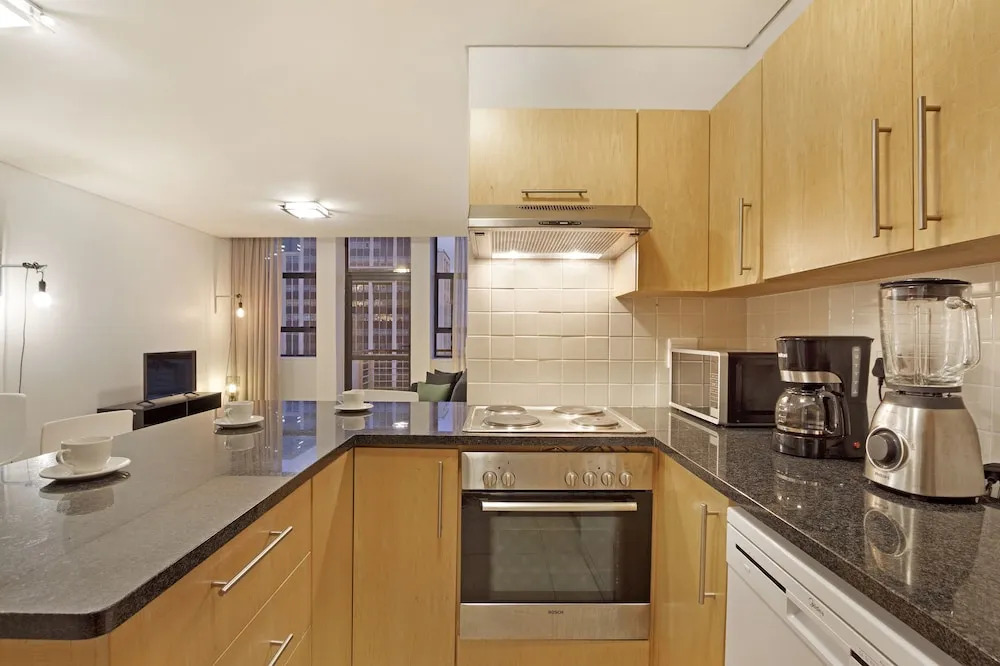 Fountain Suite 906