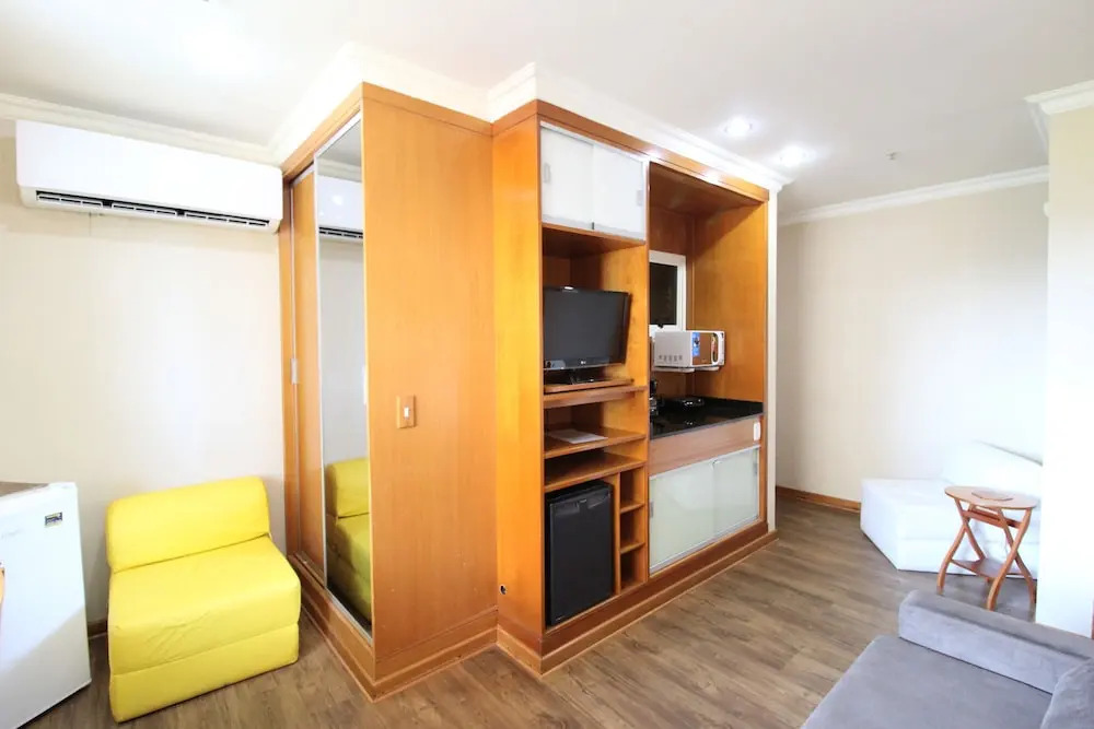 Luxury flat with services