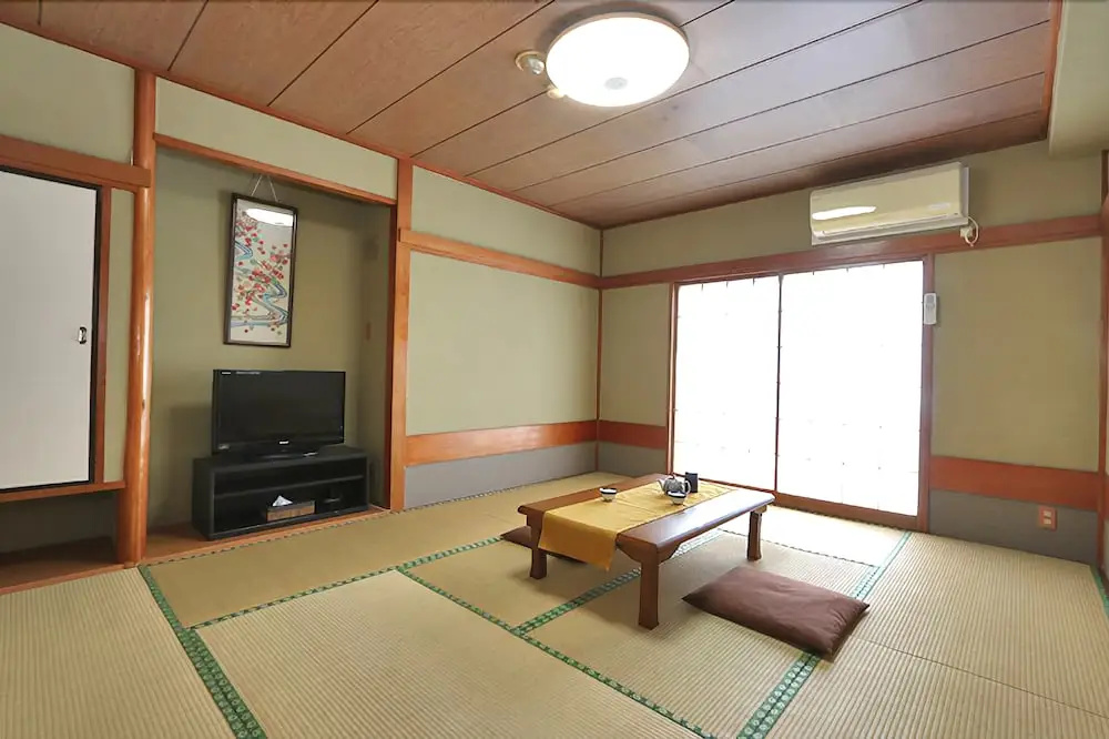 Minshuku Fukabe