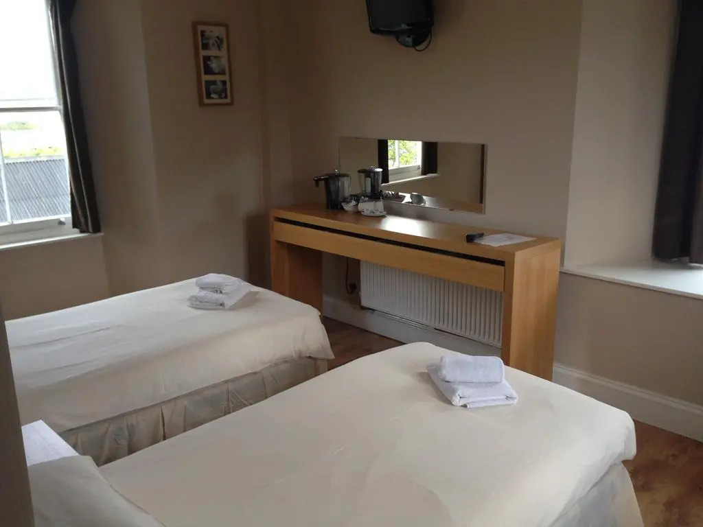 Rooms at The Angel