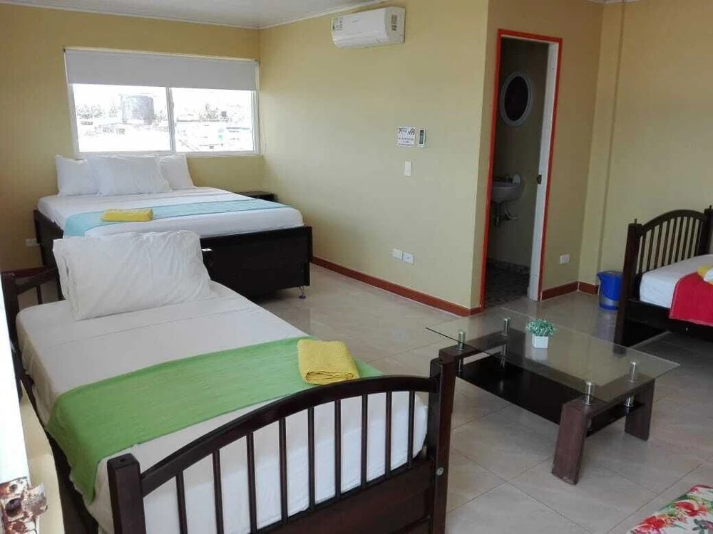 Victorias Gennie Bay Village Hostal