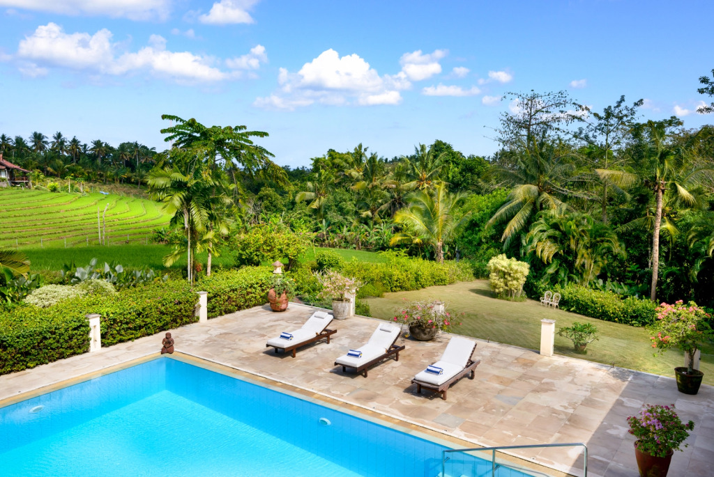 7 bedroom Villa Belanda Balian- 11 bedrooms available with villa next door