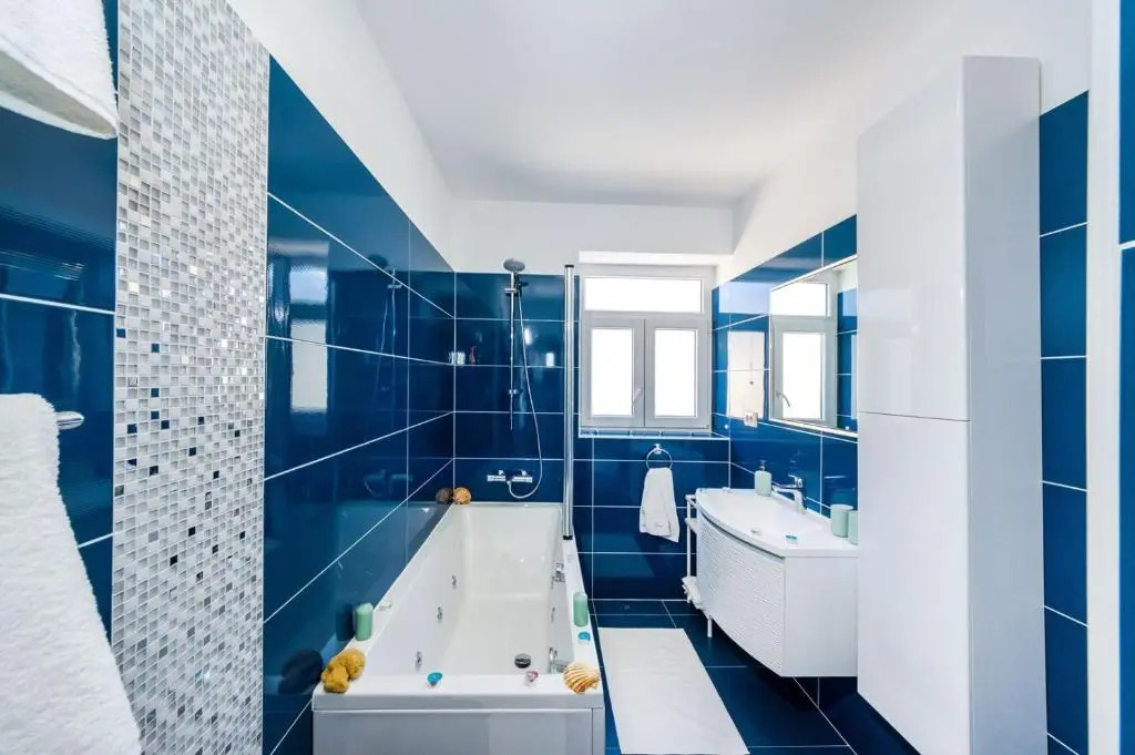 Ema 2Br Apt. In Old Town Centre