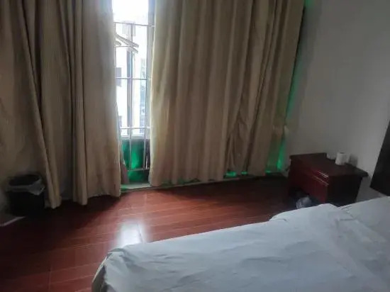 Jixuan Hotel