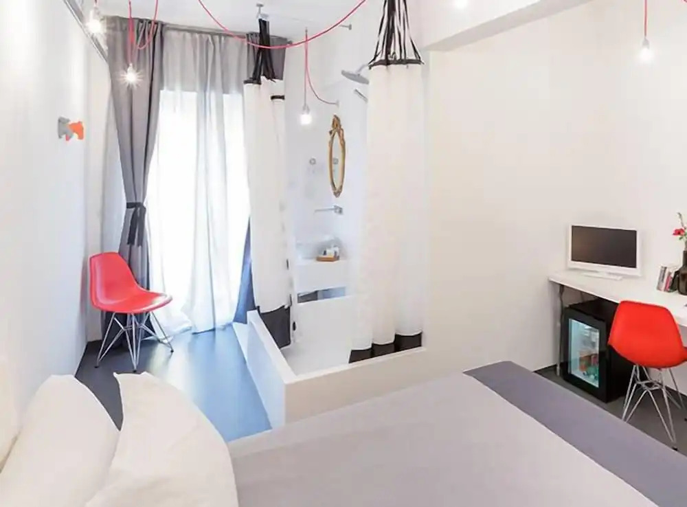 Boutique Rooms