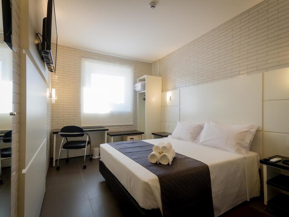 Hotel Confiance Barigui