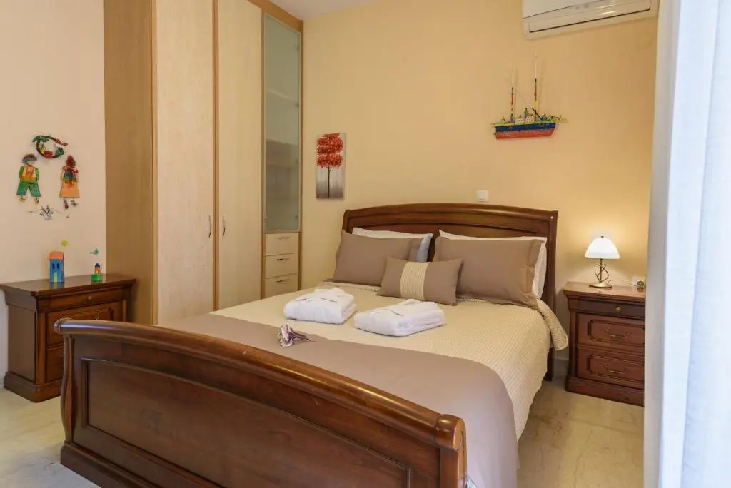 Dimitris-Sofia Apartments
