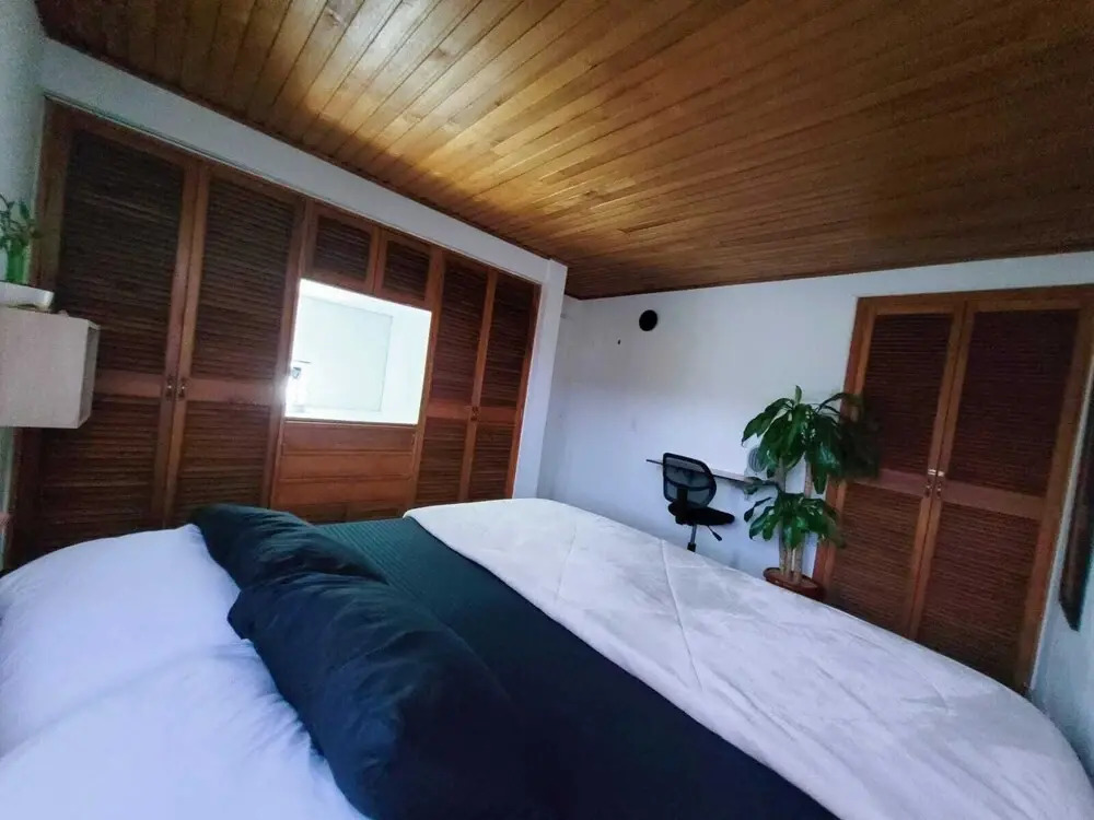 Elegant apartment with up to 4 people