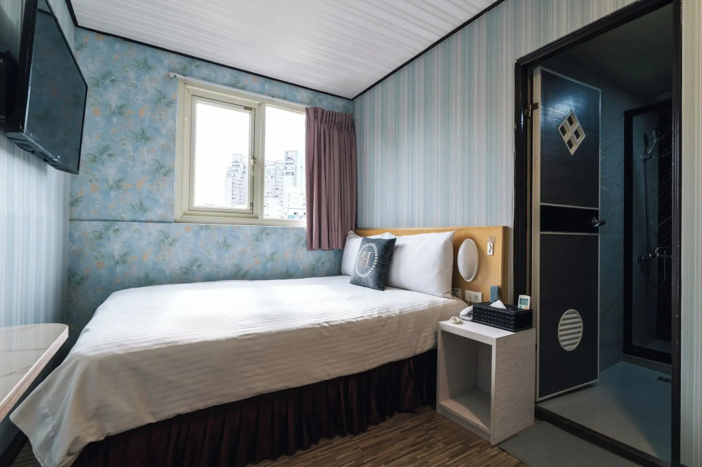 Sofu Hotel