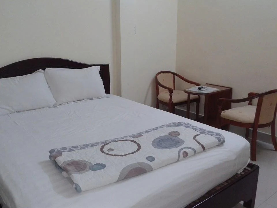 Nhat Nhat Hotel