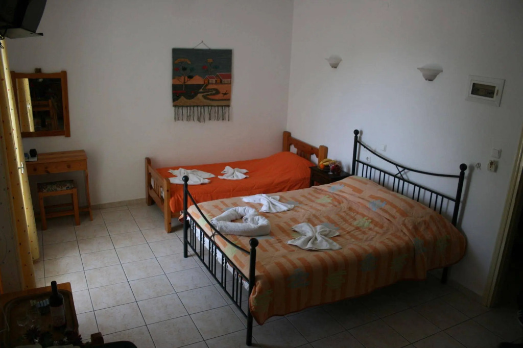 Des Roses Hotel