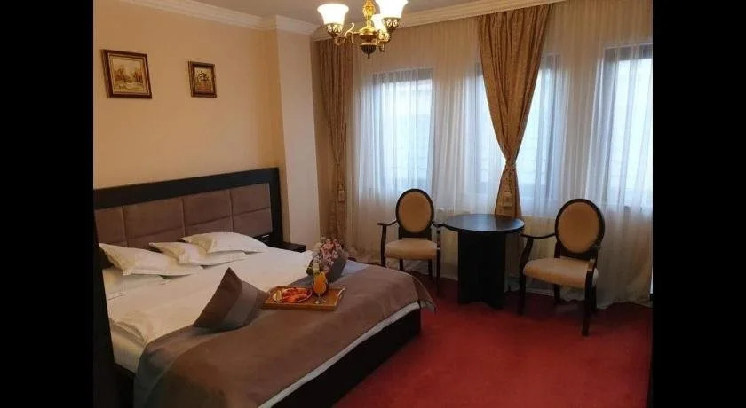 Hotel Yarus