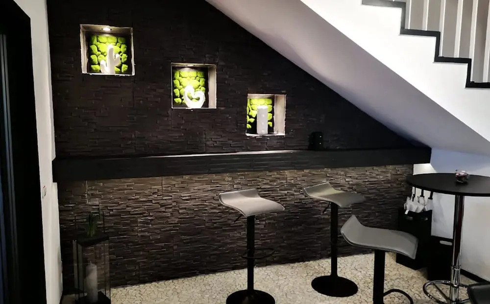 Hotel Grille