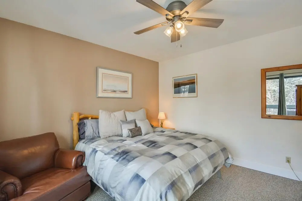 Private Ski Retreat in Avon: Eagle River Views!