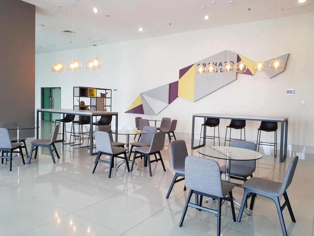 Spacious Studio Apartment at Tanglin Tower Supermall Mansion