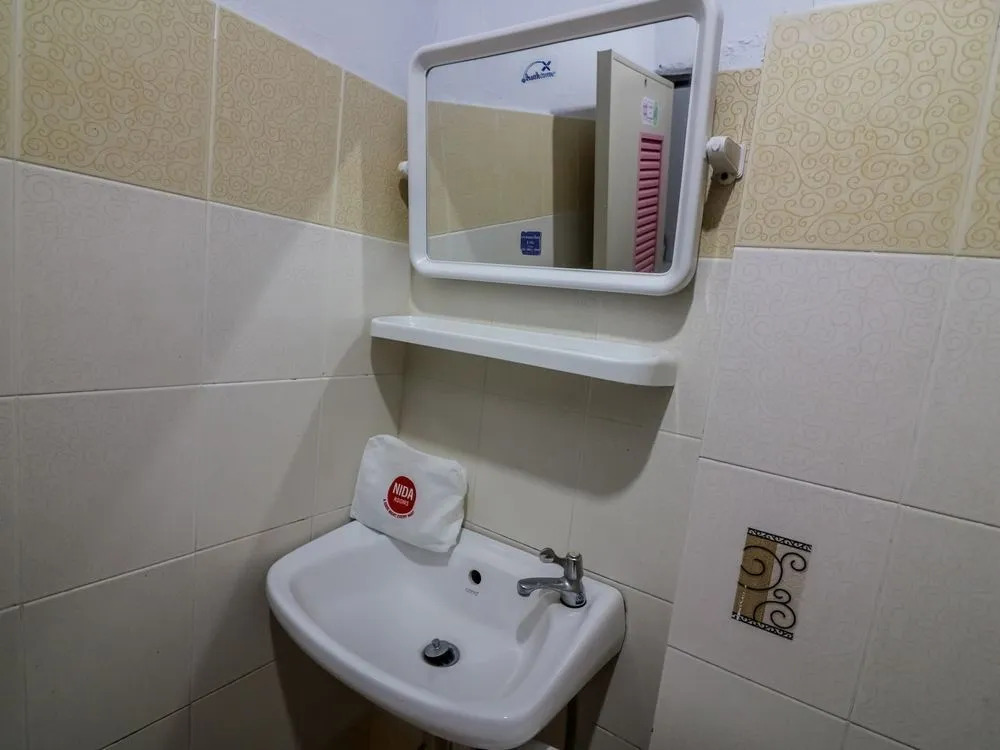 NIDA Rooms Thahan 90 Mak Khaeng