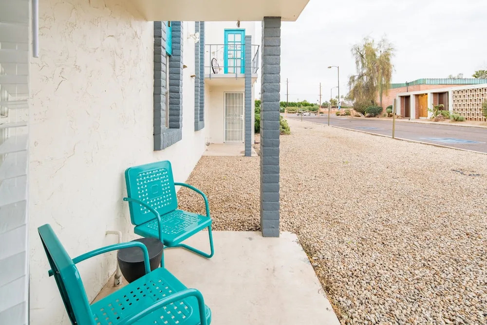 WanderJaunt - Old Town Scottsdale Apts