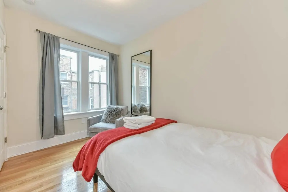 Modern 3BR Apartment in North End by Domio