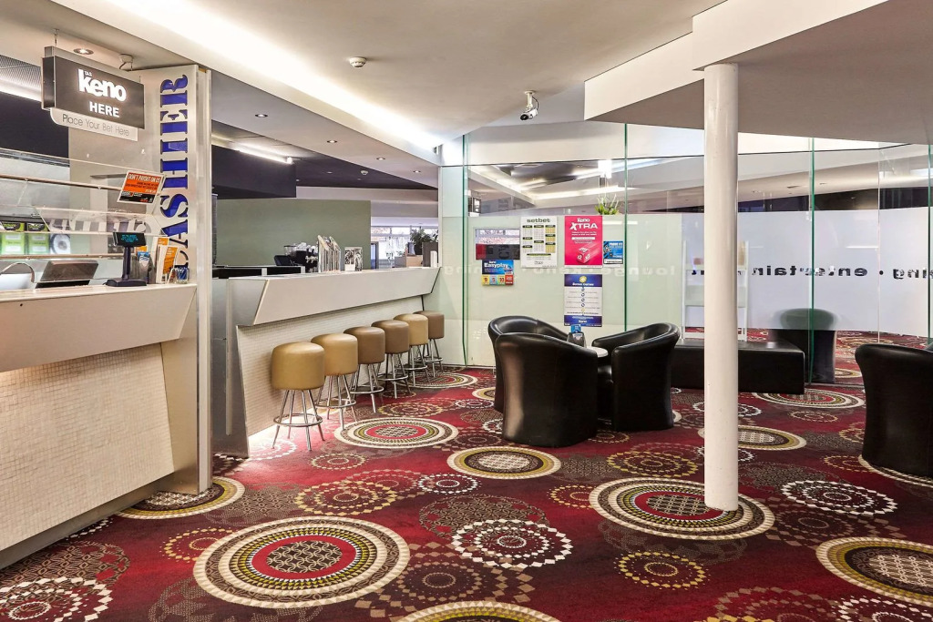 Foreshore Hotel
