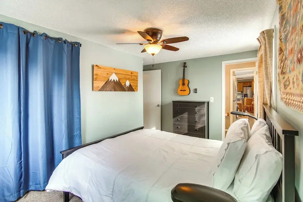 Private Yard, Walk to River: Buena Vista Retreat!