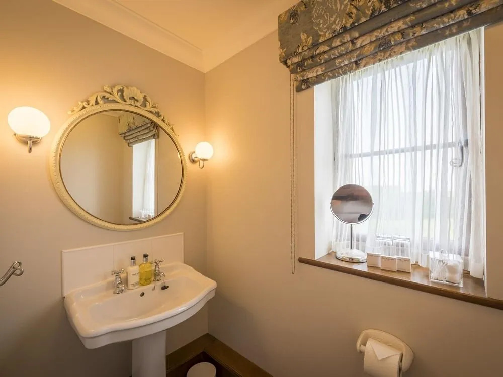 Copps Castle B&B