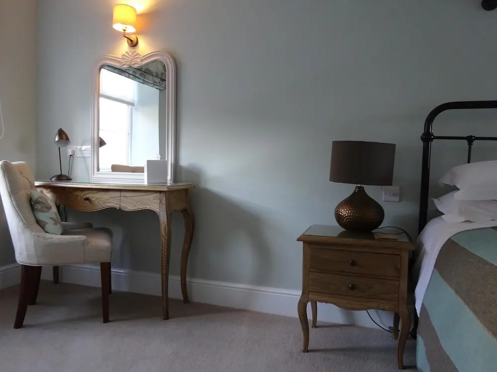 Yeoman's Acre Bed & Breakfast