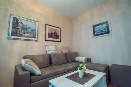Ivica Apartments