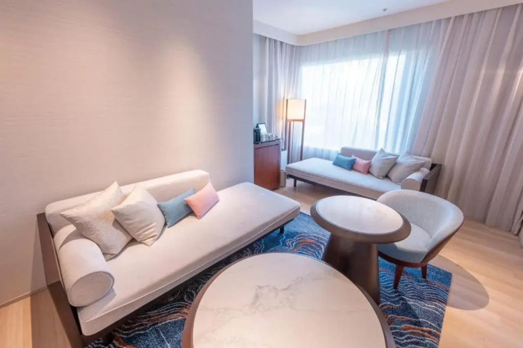 Hotel Springs Makuhari Premier