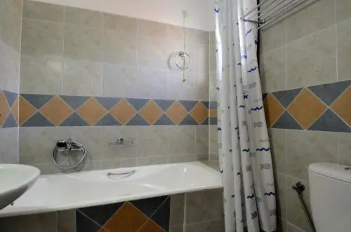 Pantheon Apartments & Studios