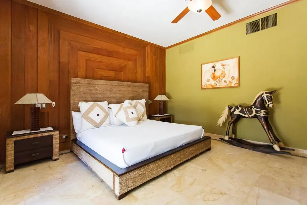 Large 12 000 sq ft 5-bdr Villa for Rent in Cap Cana With Pool Chef Maid