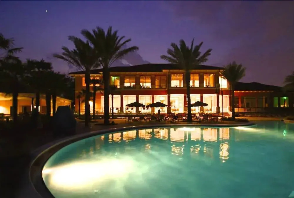 Jungle Book Bungalow - 4 Br townhouse by RedAwning