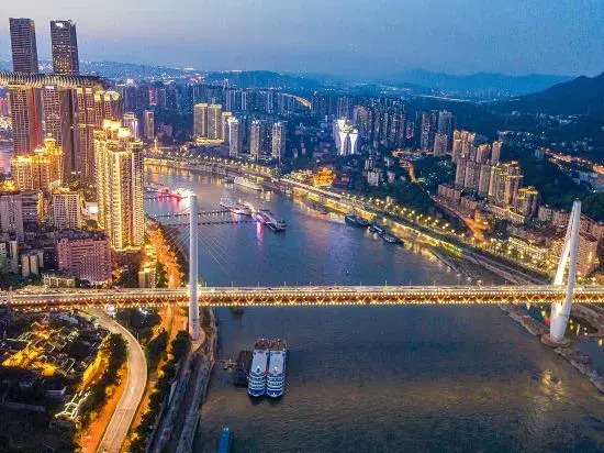 Longyue Hotel (Chongqing Central Park)